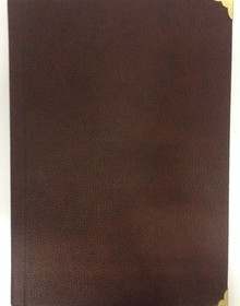 Папка из коричневого текстурного кожзаменителя с золотыми углами, выполненная в единственном экземпляре. от 800 руб